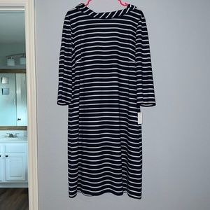 3/4 length sleeve dress